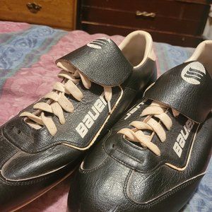 Baur baseball cleats